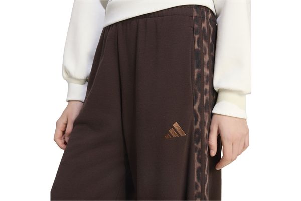 Pantaloni Adidas Seasonal Essentials 3-Stripes con stampa animalier donna ADIDAS | Pantaloni | KV9300-