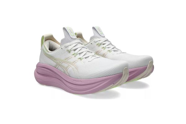 Asics GEL-NIMBUS 28 donna ASICS | Scarpe Running | 1012B899101