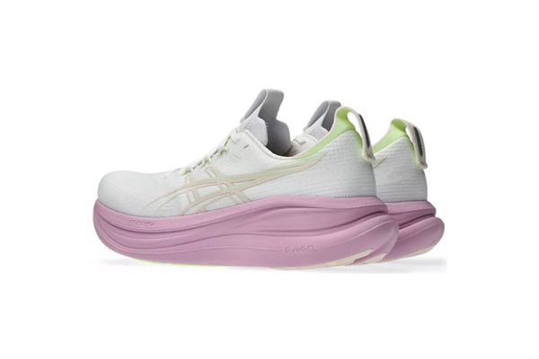 Asics GEL-NIMBUS 28 donna ASICS | Scarpe Running | 1012B899101