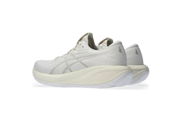 Asics Gel Cumulus 28 Donna ASICS | Scarpe Running | 1012B916100