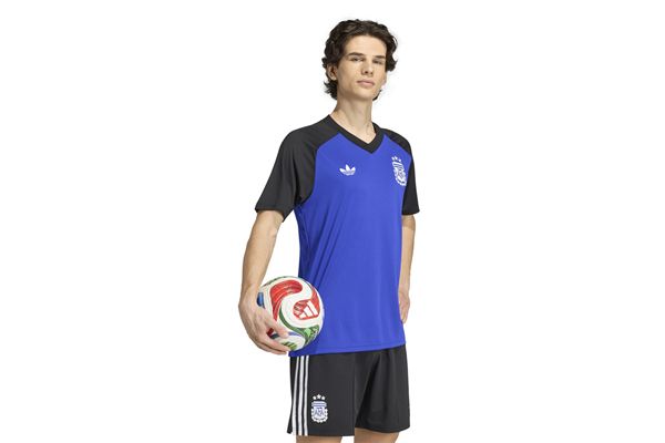 Maglia pre-partita Away Argentina 26 ADIDAS | Abbigliamento Squadre Calcio | JY9535-